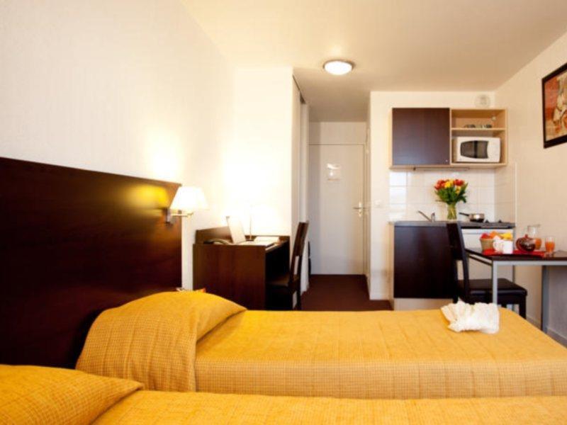 Aparthotel Adagio Access Paris Saint-Denis Pleyel Eksteriør billede